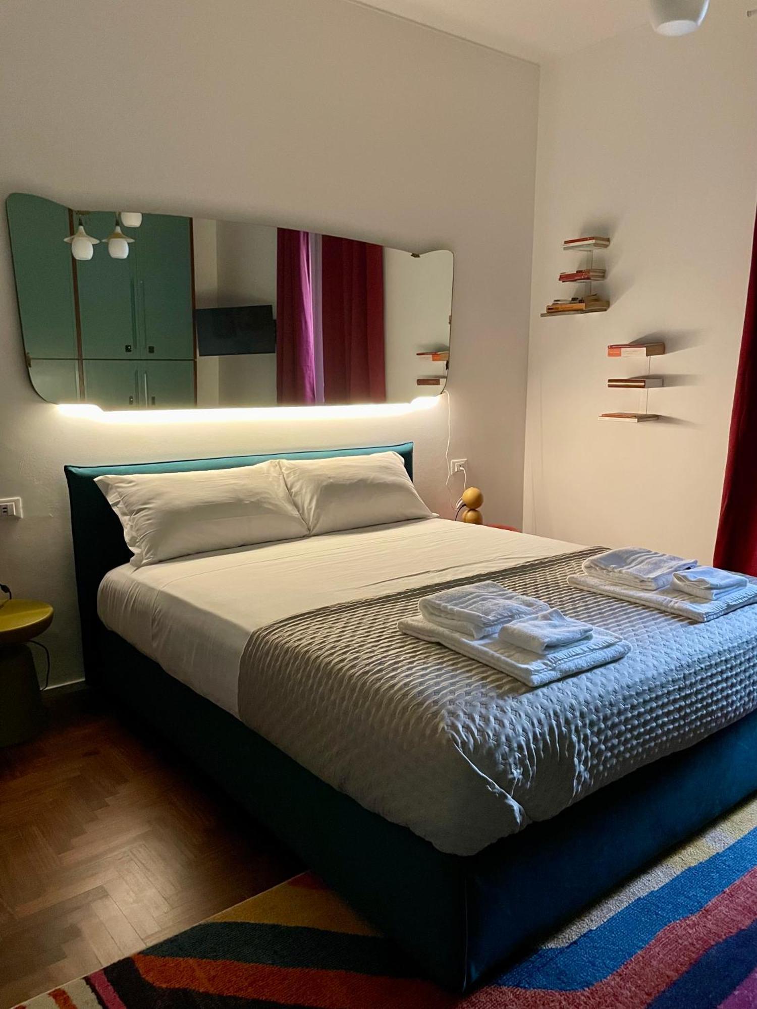 149 Borgo Ticino Suite Attico Di Lusso Con Terrazzo E Parking Privato パヴィーア エクステリア 写真